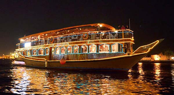 Dhow Cruise Dubai Creek